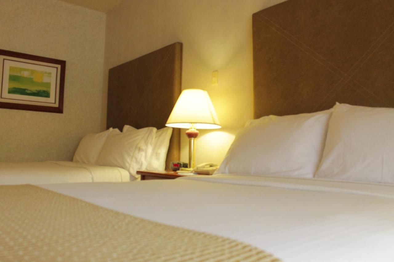 Holiday Inn Express Chihuahua By Ihg Dış mekan fotoğraf
