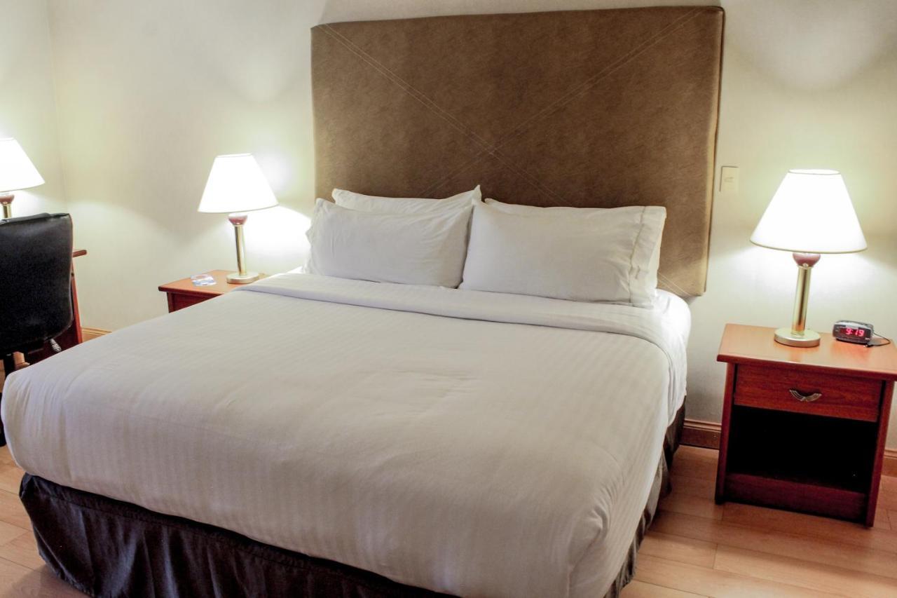 Holiday Inn Express Chihuahua By Ihg Dış mekan fotoğraf