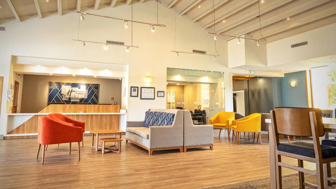 Holiday Inn Express Chihuahua By Ihg Dış mekan fotoğraf