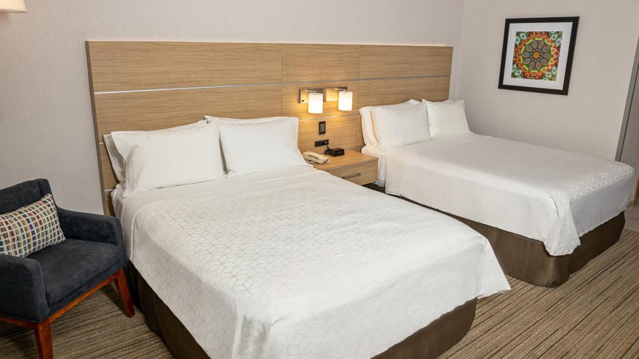 Holiday Inn Express Chihuahua By Ihg Dış mekan fotoğraf