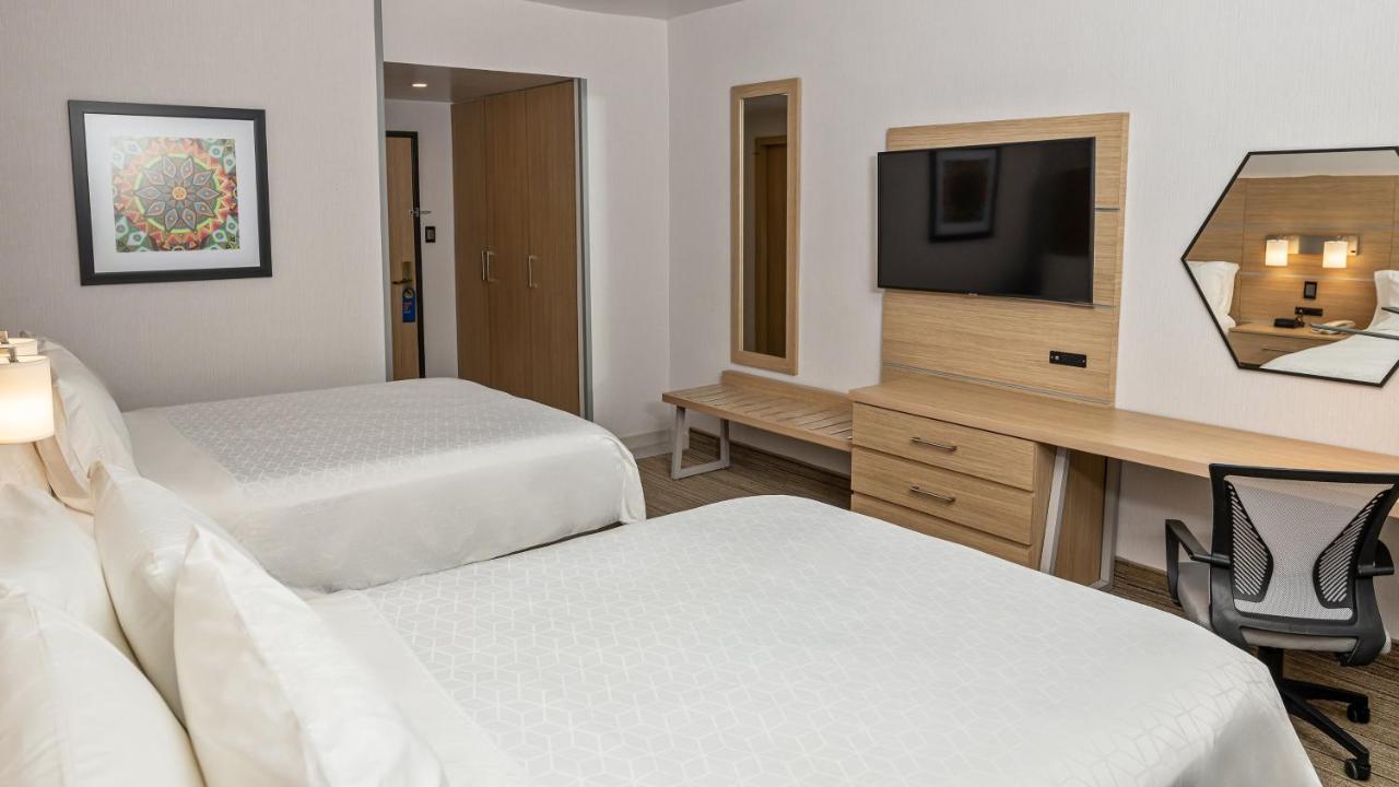 Holiday Inn Express Chihuahua By Ihg Dış mekan fotoğraf