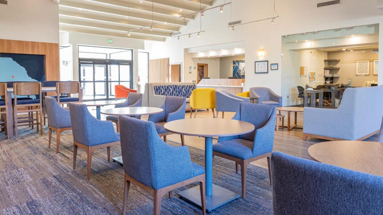 Holiday Inn Express Chihuahua By Ihg Dış mekan fotoğraf