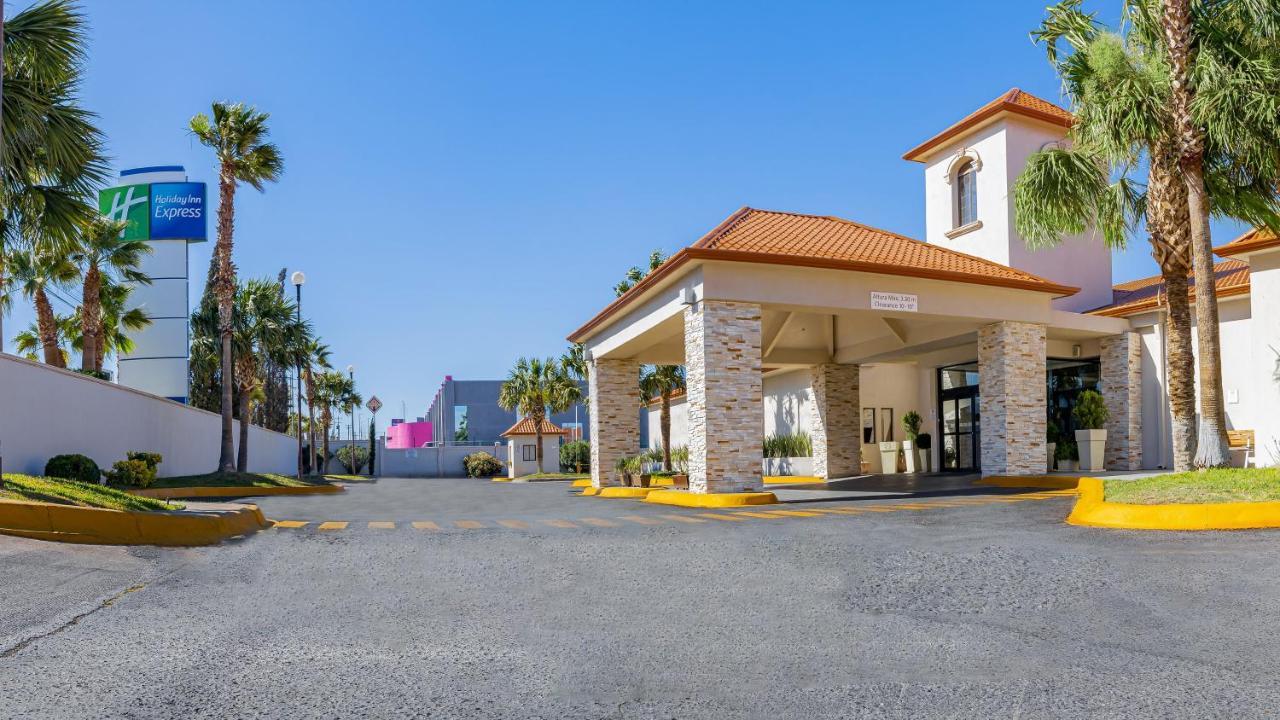 Holiday Inn Express Chihuahua By Ihg Dış mekan fotoğraf