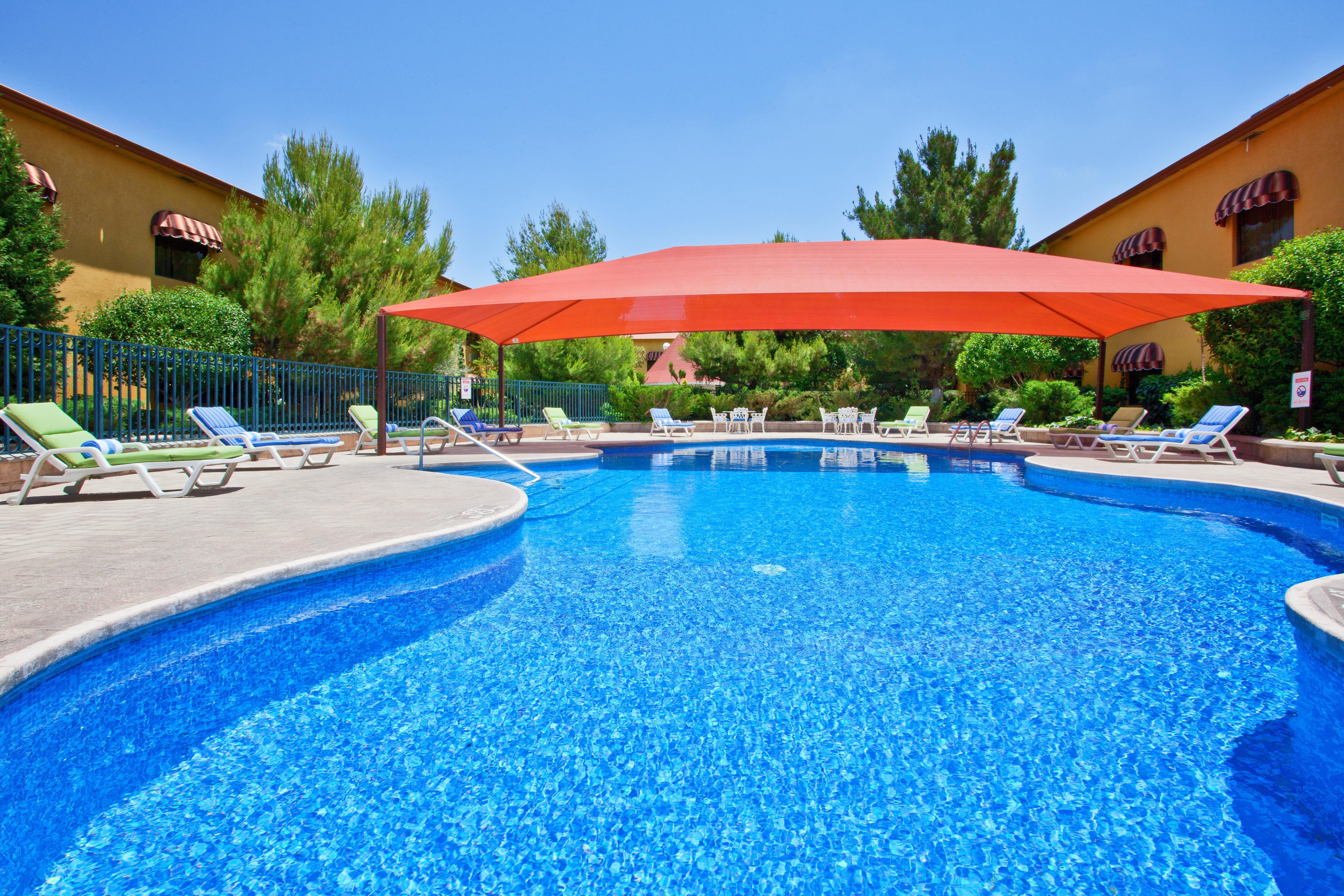Holiday Inn Express Chihuahua By Ihg Dış mekan fotoğraf