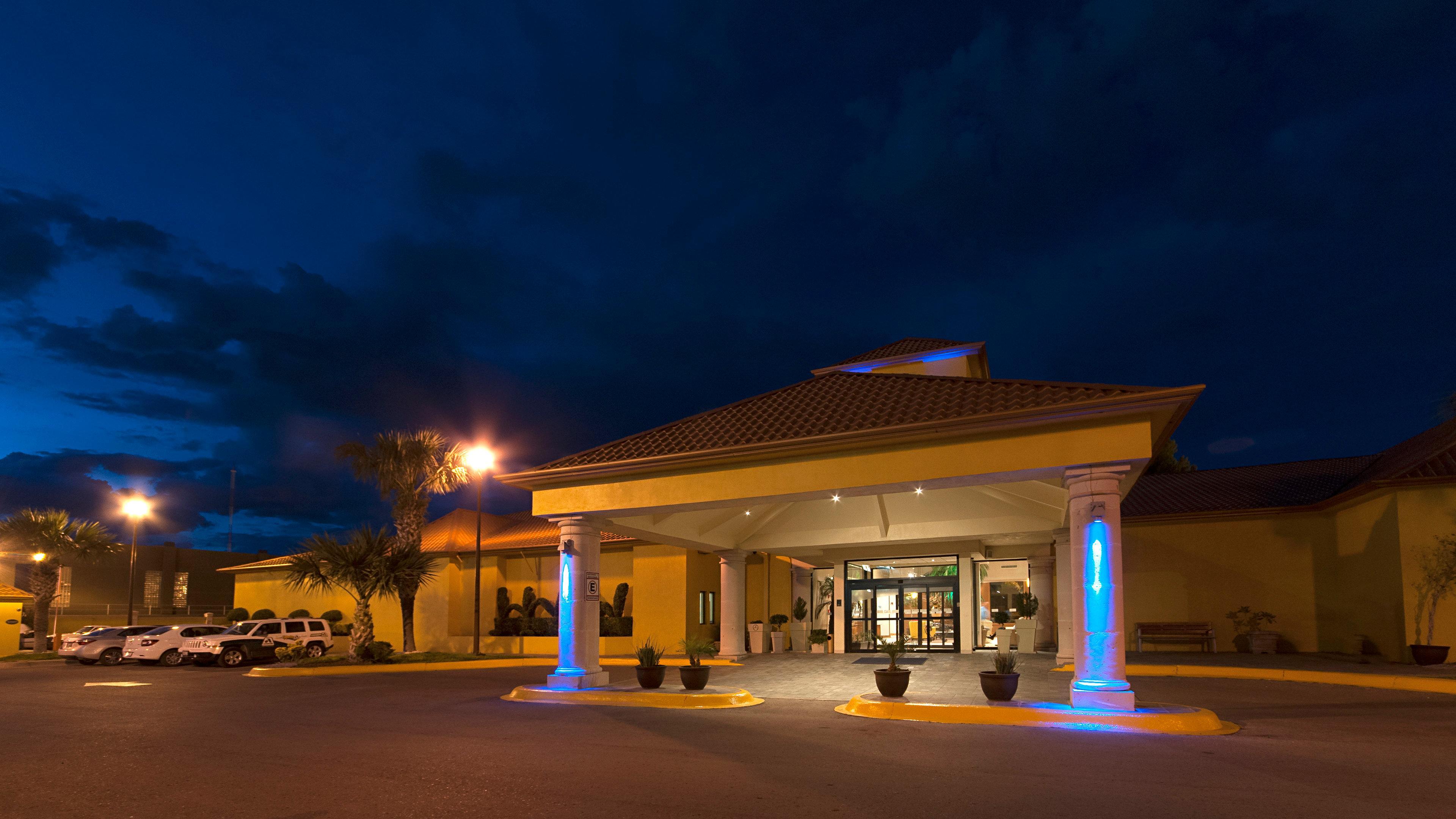 Holiday Inn Express Chihuahua By Ihg Dış mekan fotoğraf
