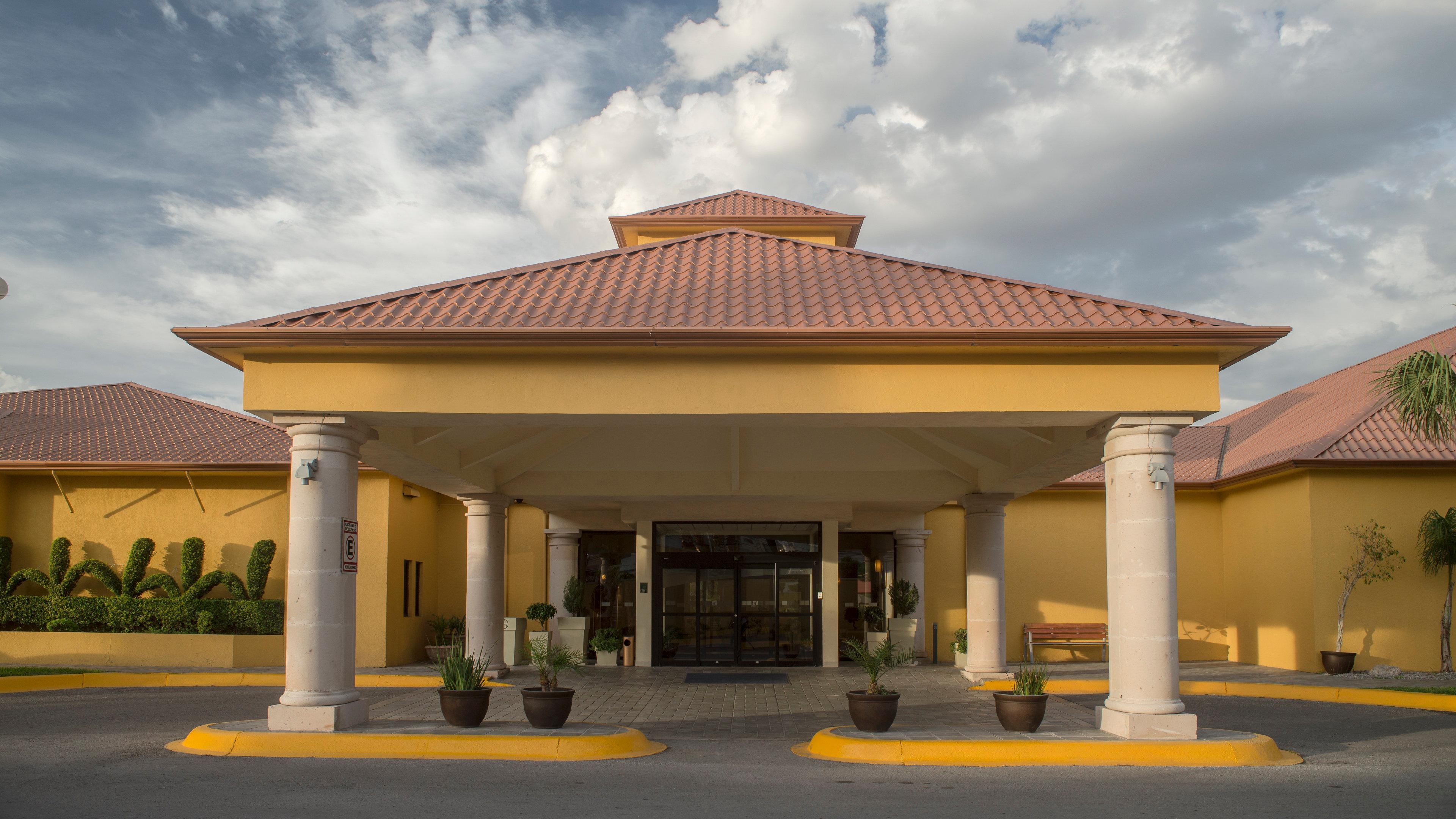 Holiday Inn Express Chihuahua By Ihg Dış mekan fotoğraf